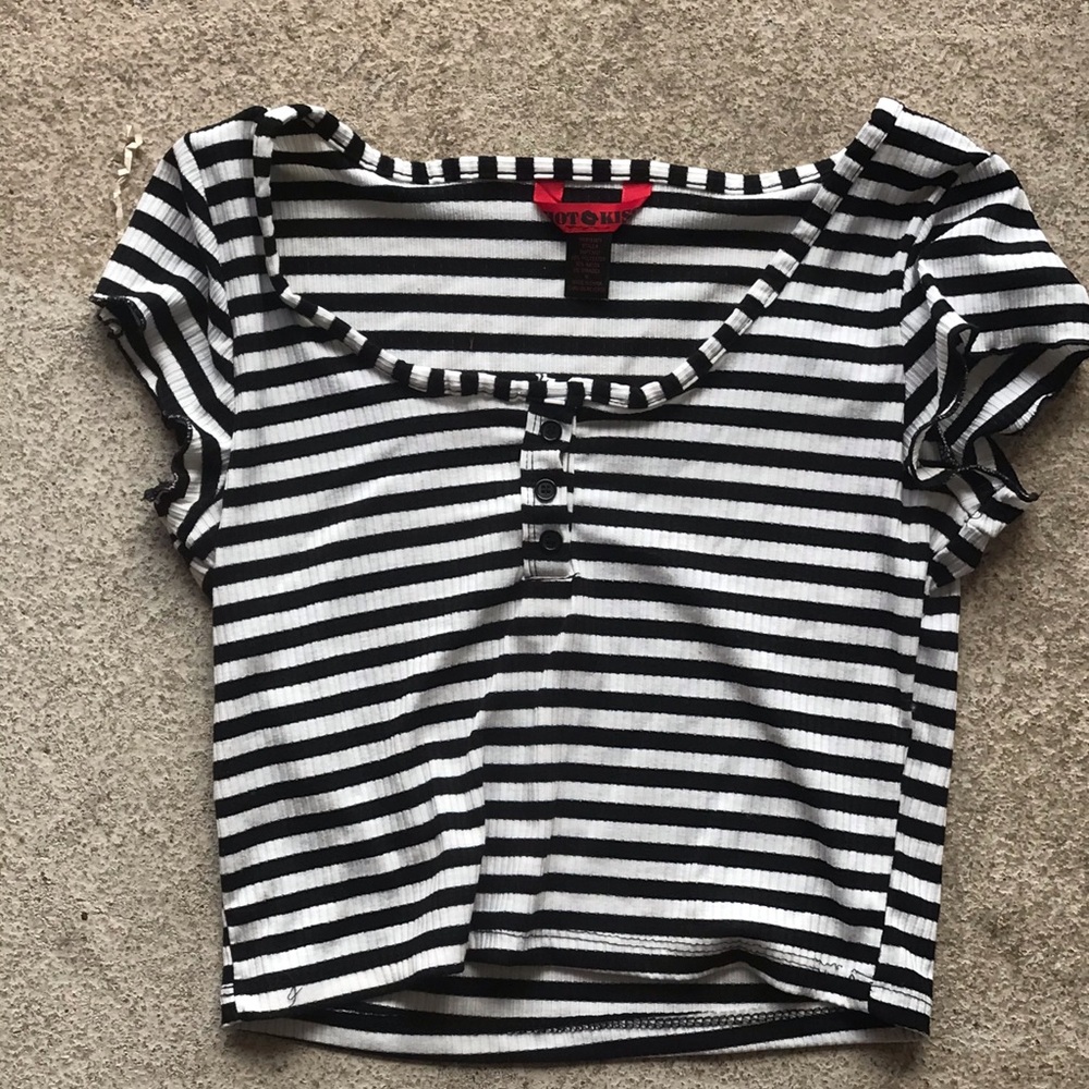 SOLD Hot topic e girl shirt size medium